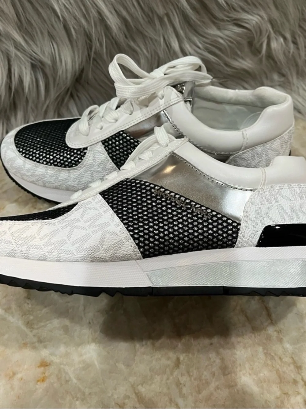 Michael Kors Allie Sneakers Woman’s 8